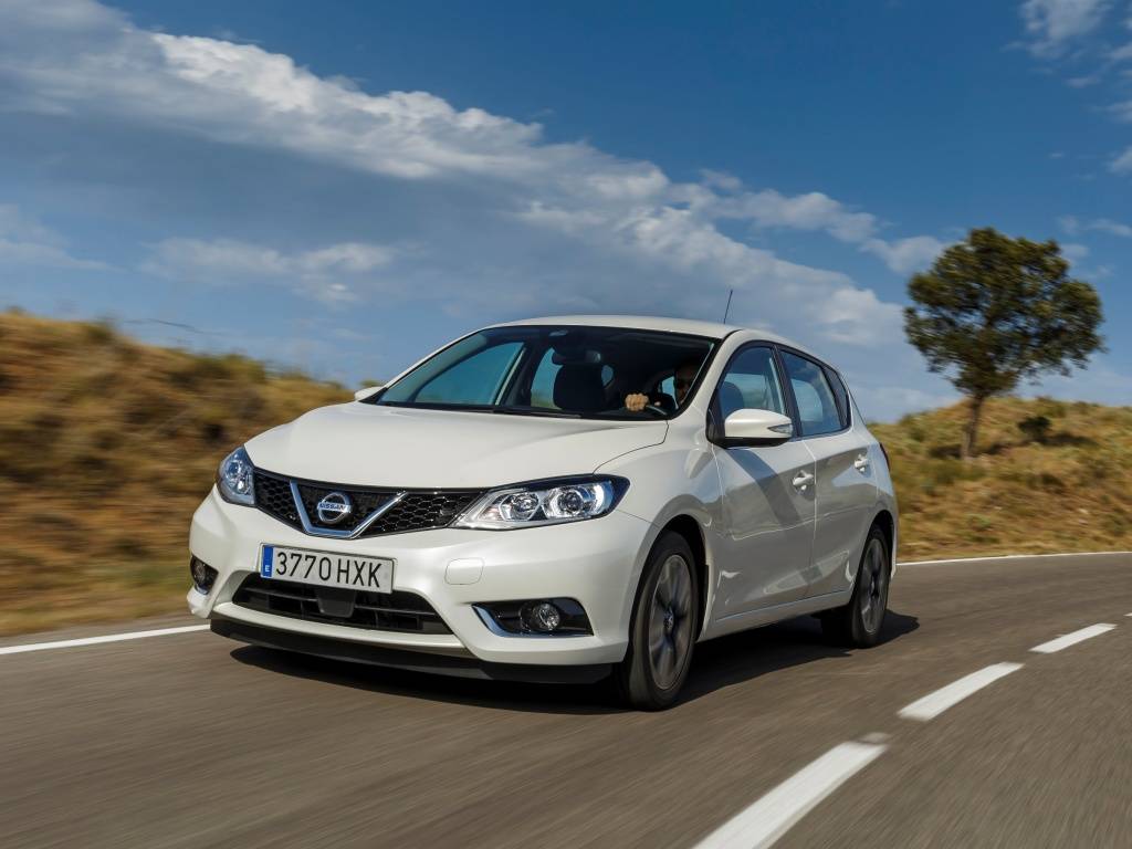 Nissan Tiida Hatchback